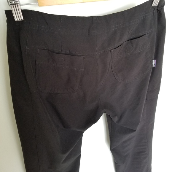 Patagonia Lightweight Capri Pants - Picture 4 of 11